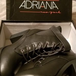 NWT Adriana New York Black Lace Up Ankle Boots
